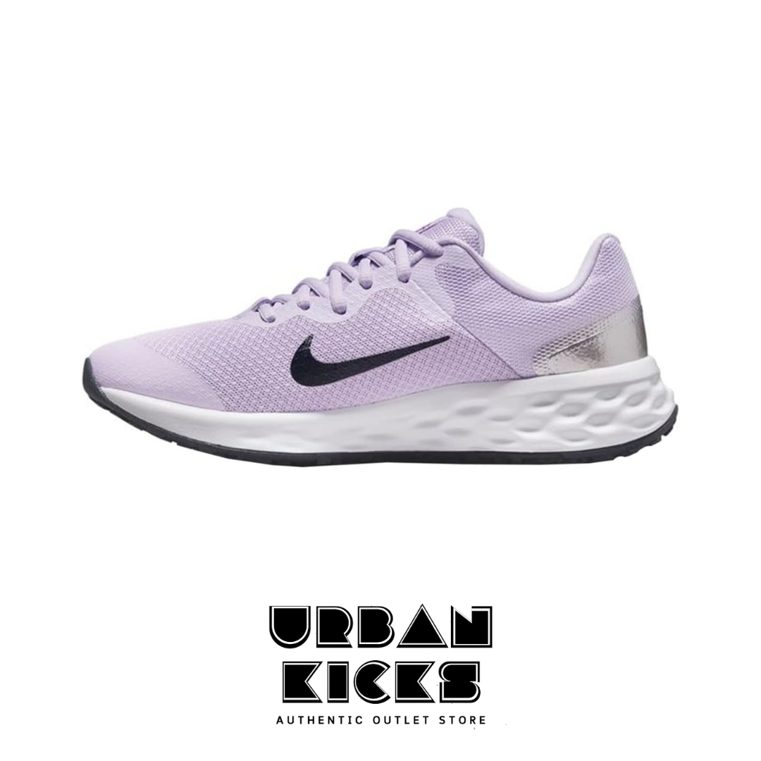 Nike Revolution 6