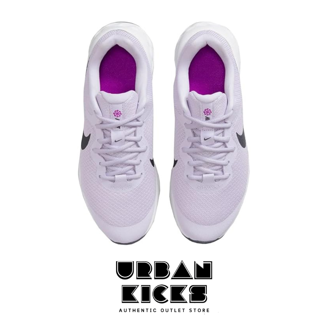 Nike Revolution 6