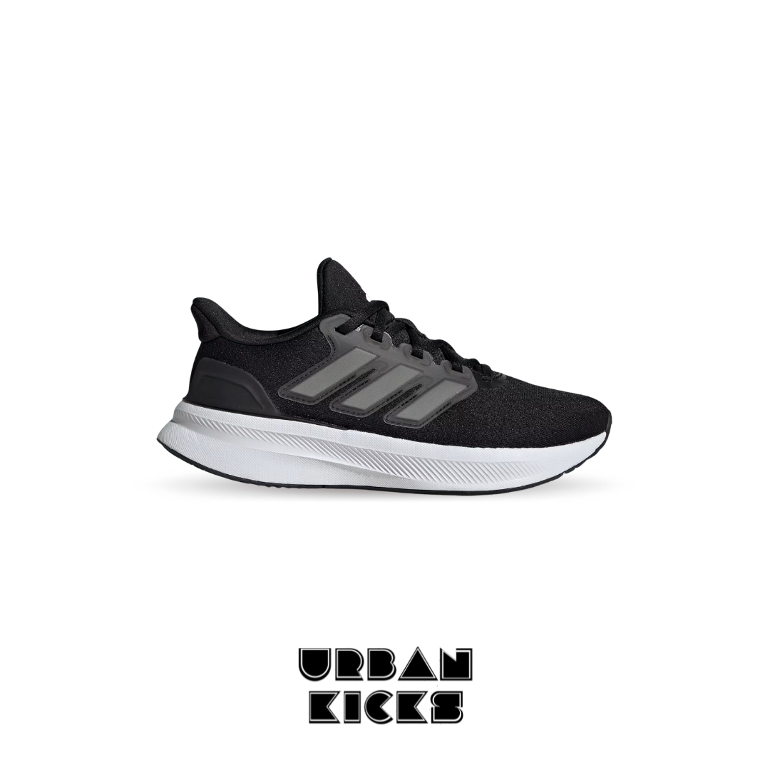 Adidas UltraRun 5 in Black & White