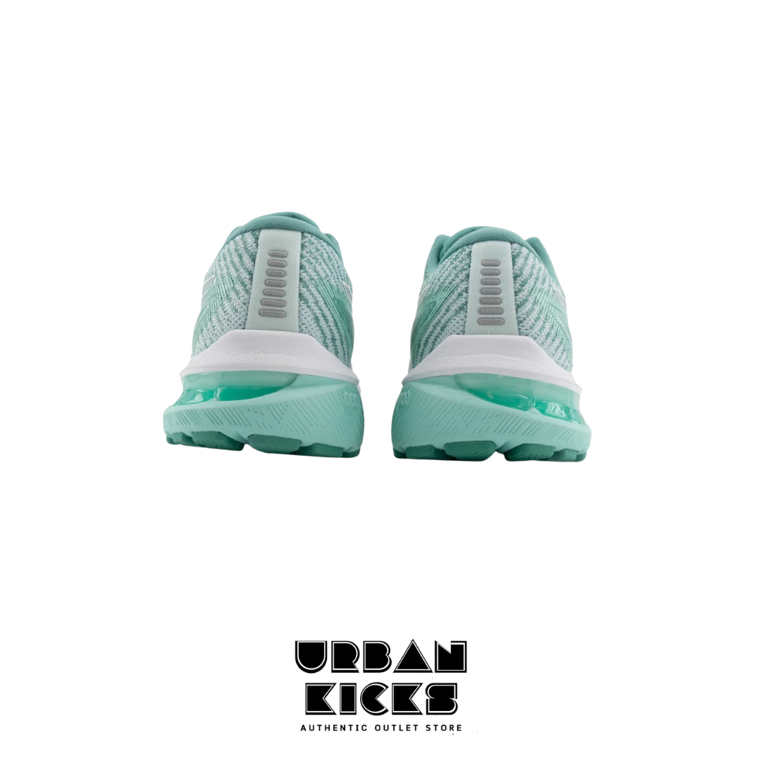 ASICS GT-2000 12 in Sage/White