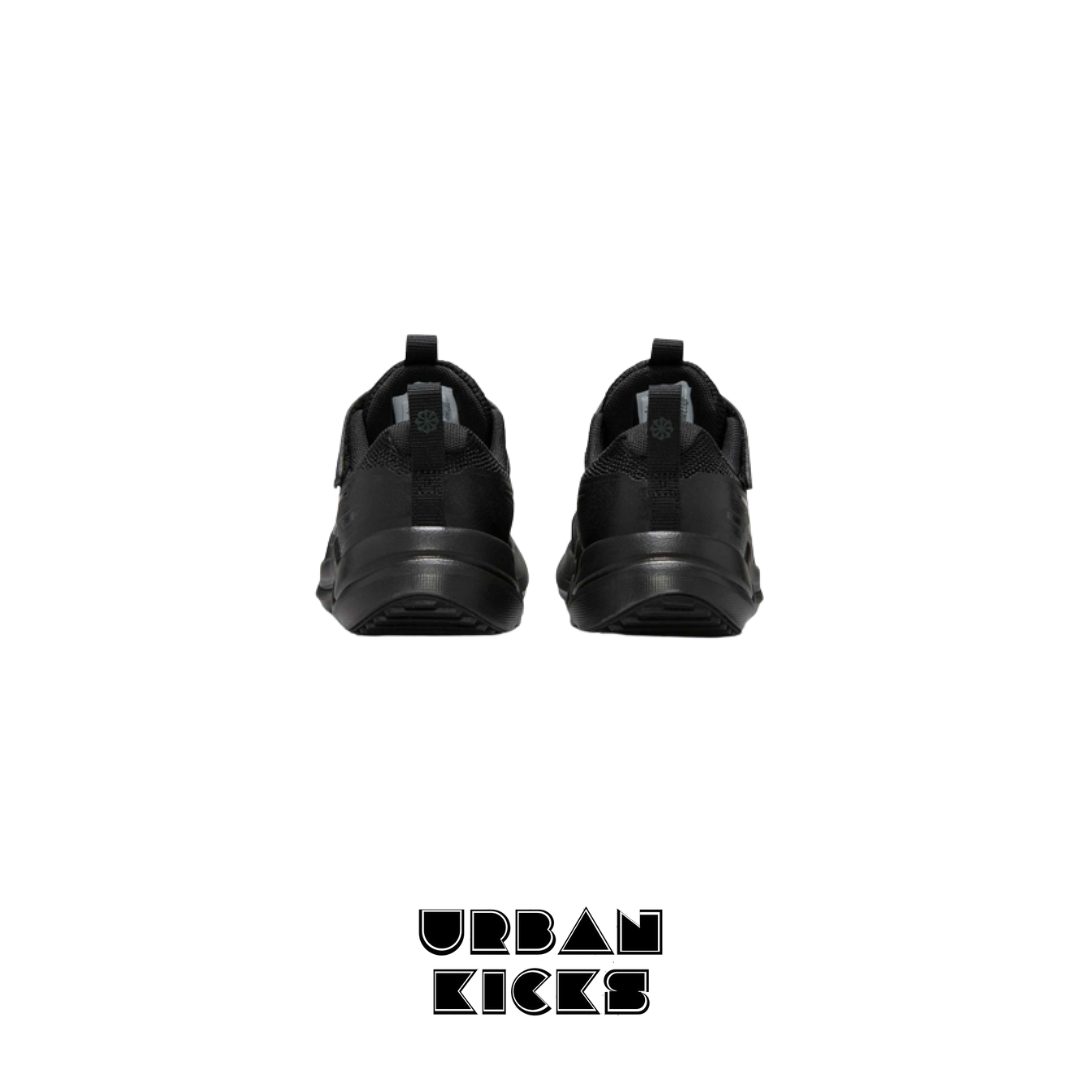 Nike Cosmic Runner Kids – Triple Black