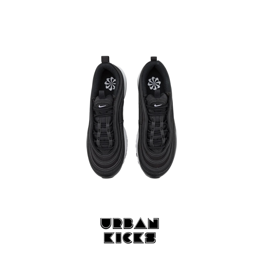 nike air kicks black and white