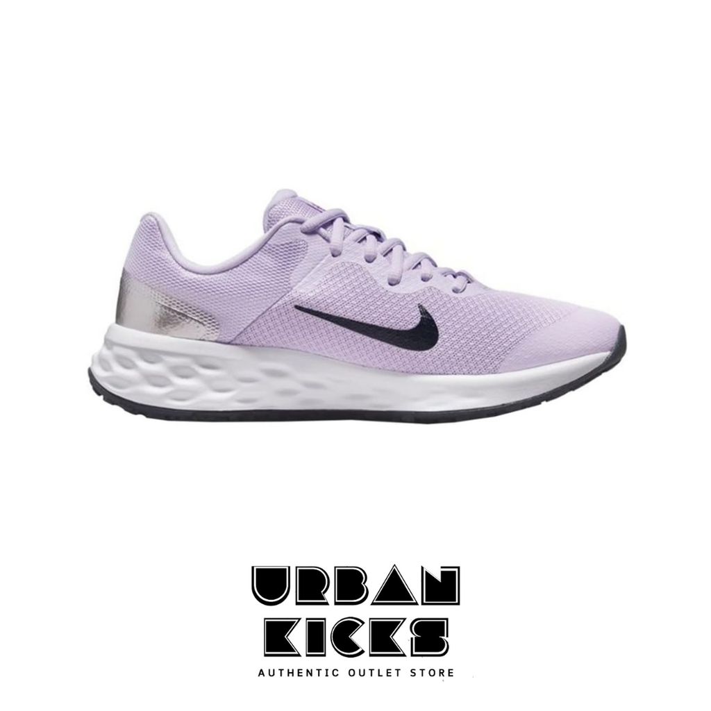 Nike Revolution 6